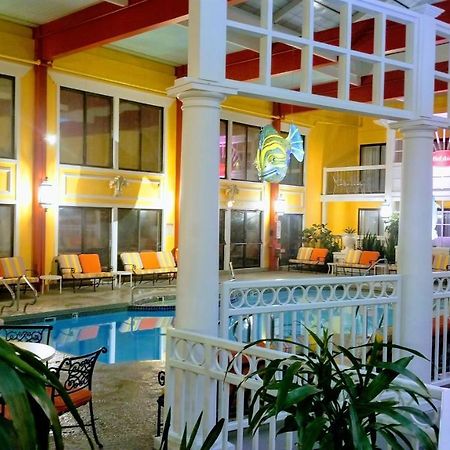 Bel-Aire Hotel Lake Эри Экстерьер фото