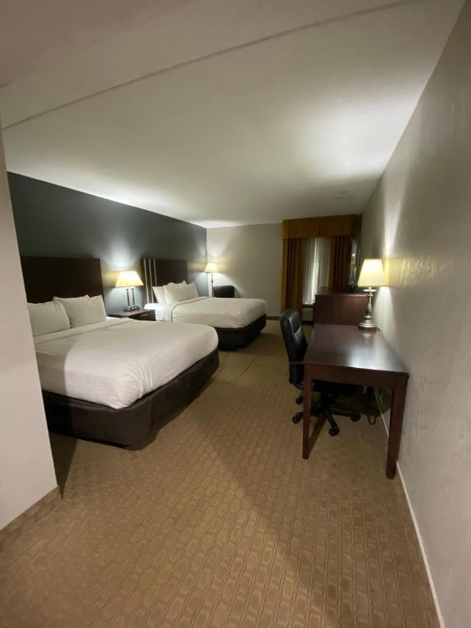 Bel-Aire Hotel Lake Эри Экстерьер фото