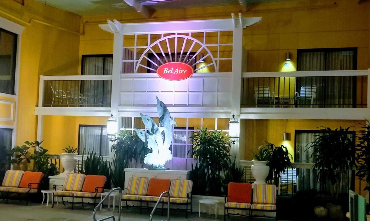 Bel-Aire Hotel Lake Эри Экстерьер фото