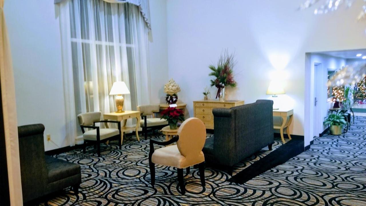 Bel-Aire Hotel Lake Эри Экстерьер фото